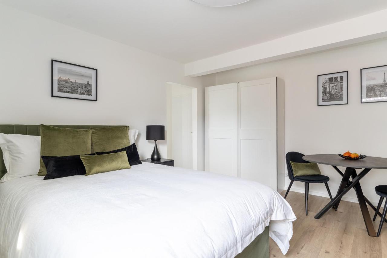Green Flat Duesseldorf First Luaran gambar