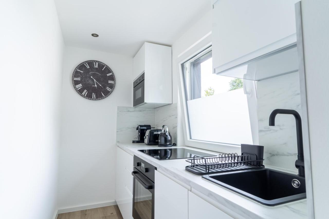 Green Flat Duesseldorf First Luaran gambar