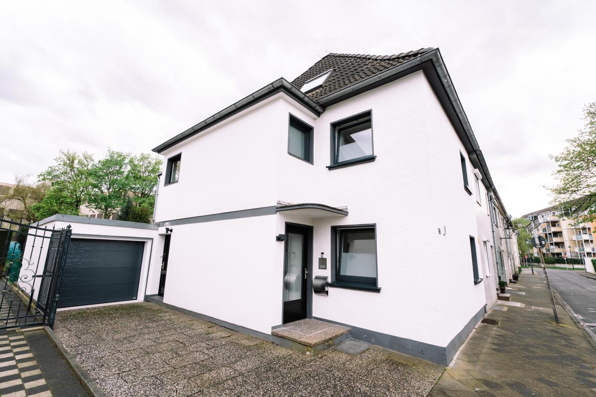 Green Flat Duesseldorf First Luaran gambar